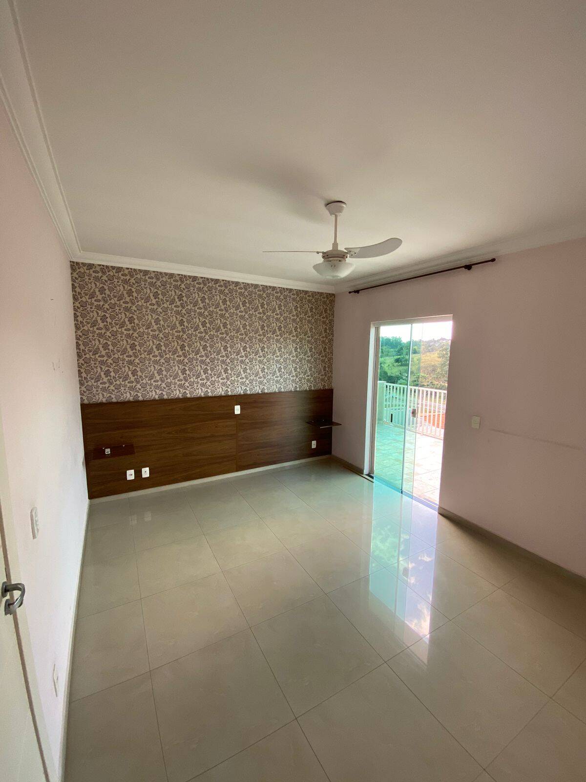 Sobrado à venda com 3 quartos, 205m² - Foto 13