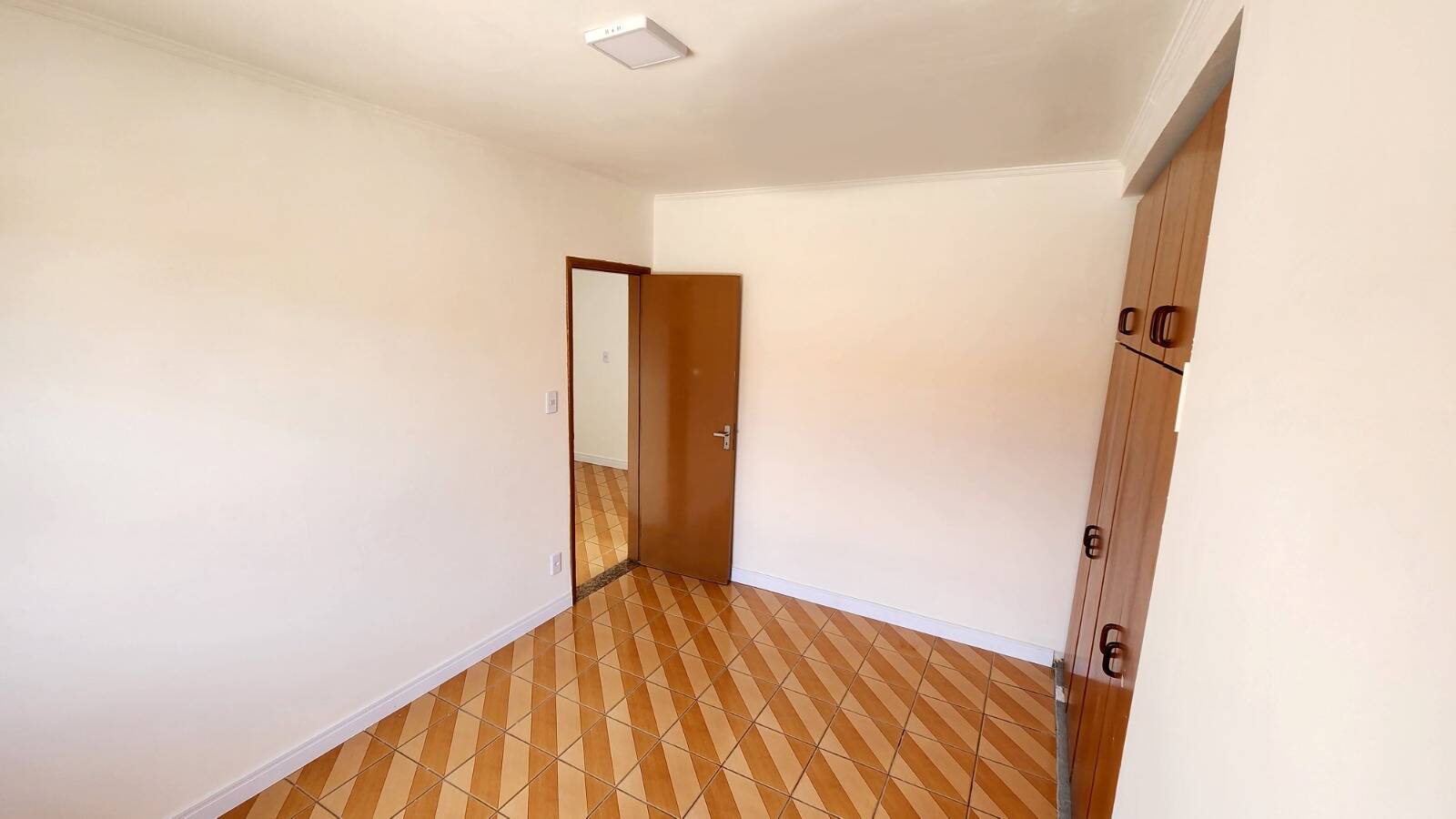 Casa à venda com 2 quartos, 162m² - Foto 19