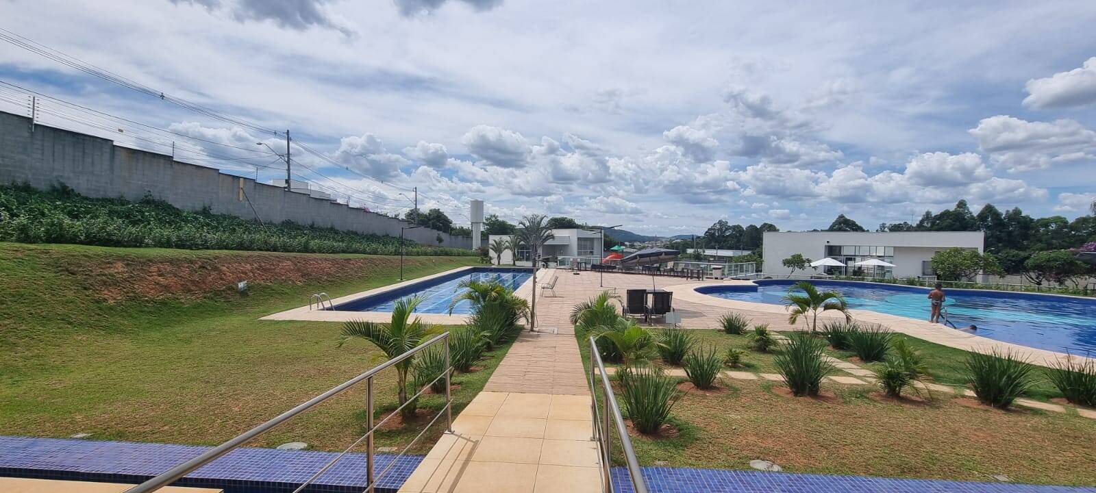 Casa de Condomínio à venda com 3 quartos, 250m² - Foto 40