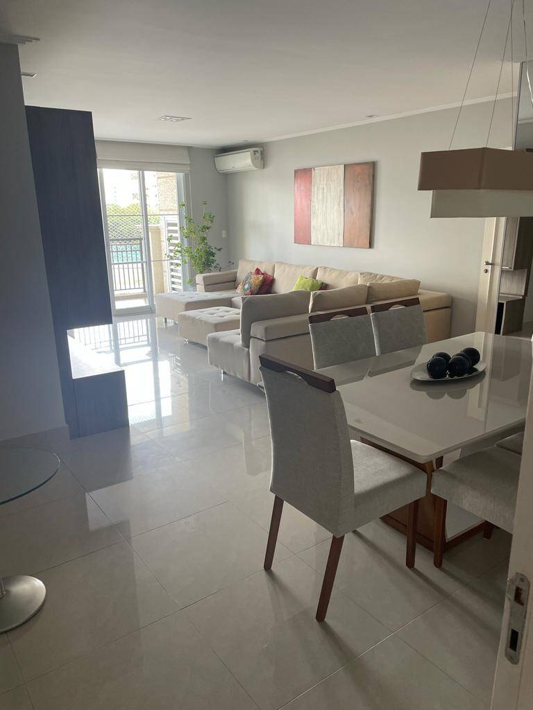 Apartamento à venda com 3 quartos, 157m² - Foto 1