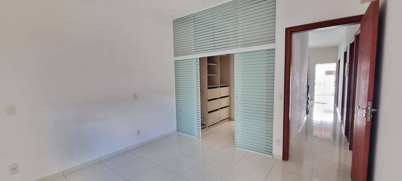 Casa à venda com 3 quartos, 130m² - Foto 12