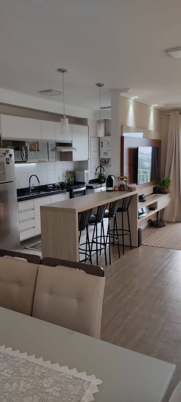 Apartamento à venda com 3 quartos, 128m² - Foto 1