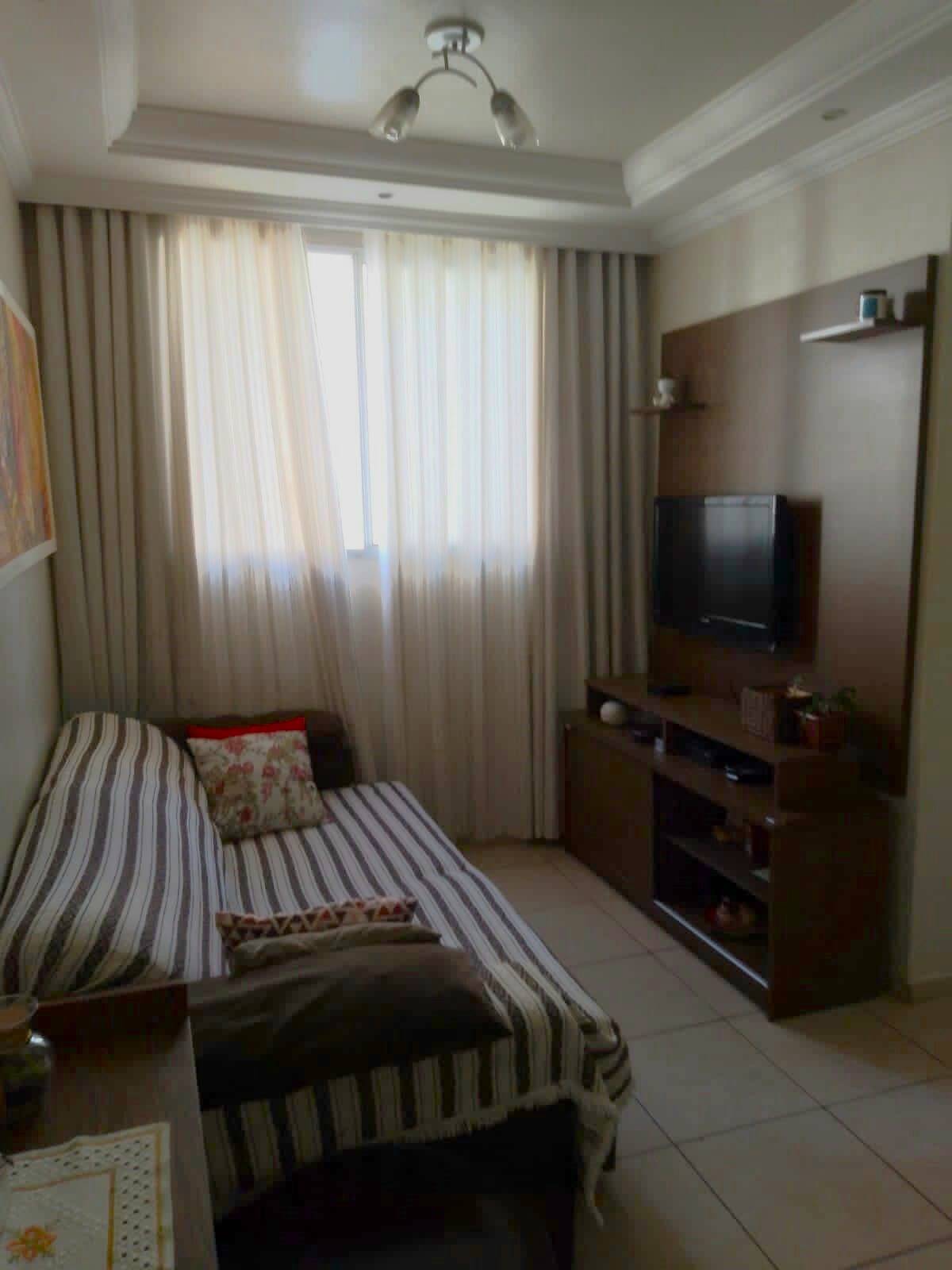 Apartamento à venda com 2 quartos, 72m² - Foto 1