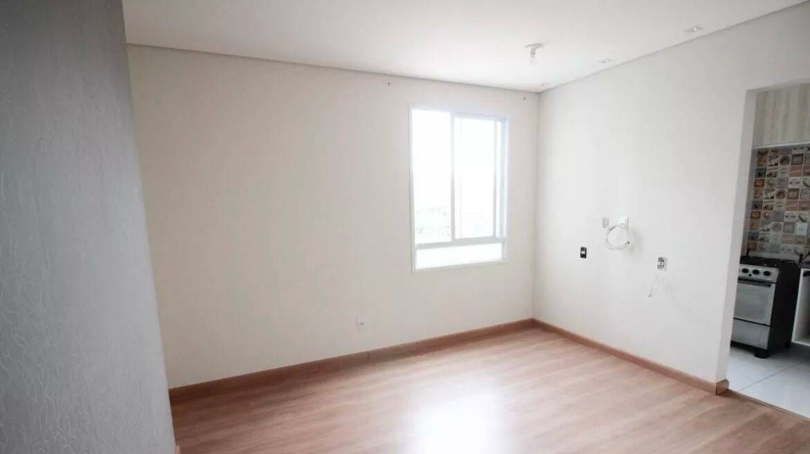 Apartamento à venda com 2 quartos, 45m² - Foto 2