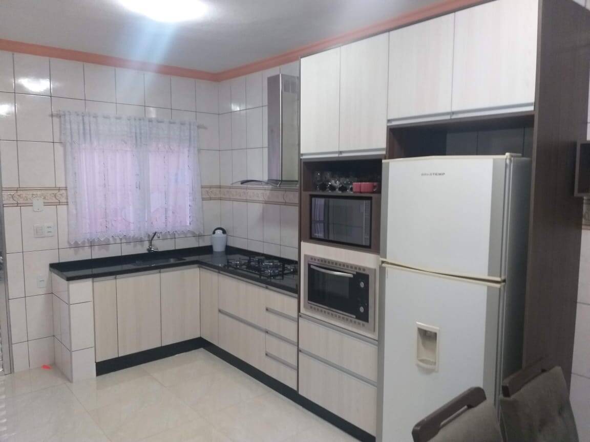 Casa à venda com 2 quartos, 208m² - Foto 3