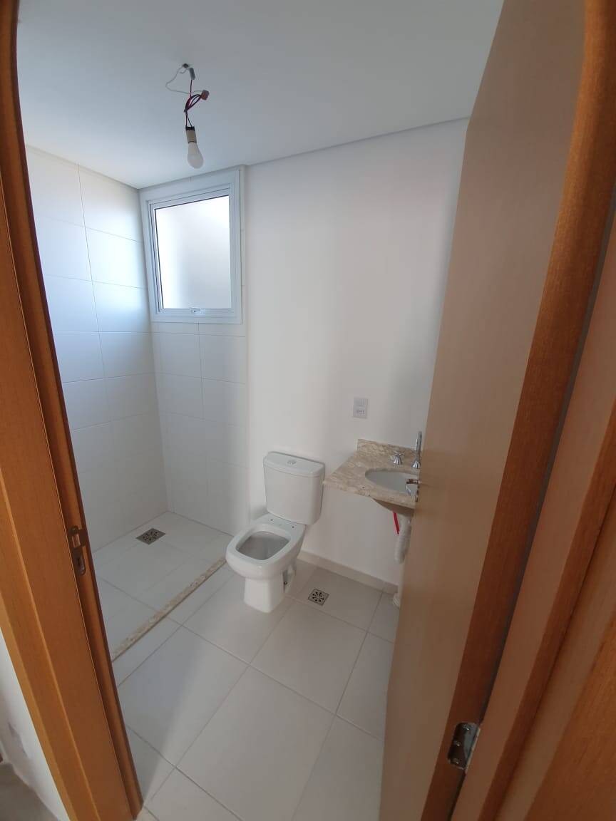 Apartamento à venda com 3 quartos, 84m² - Foto 9