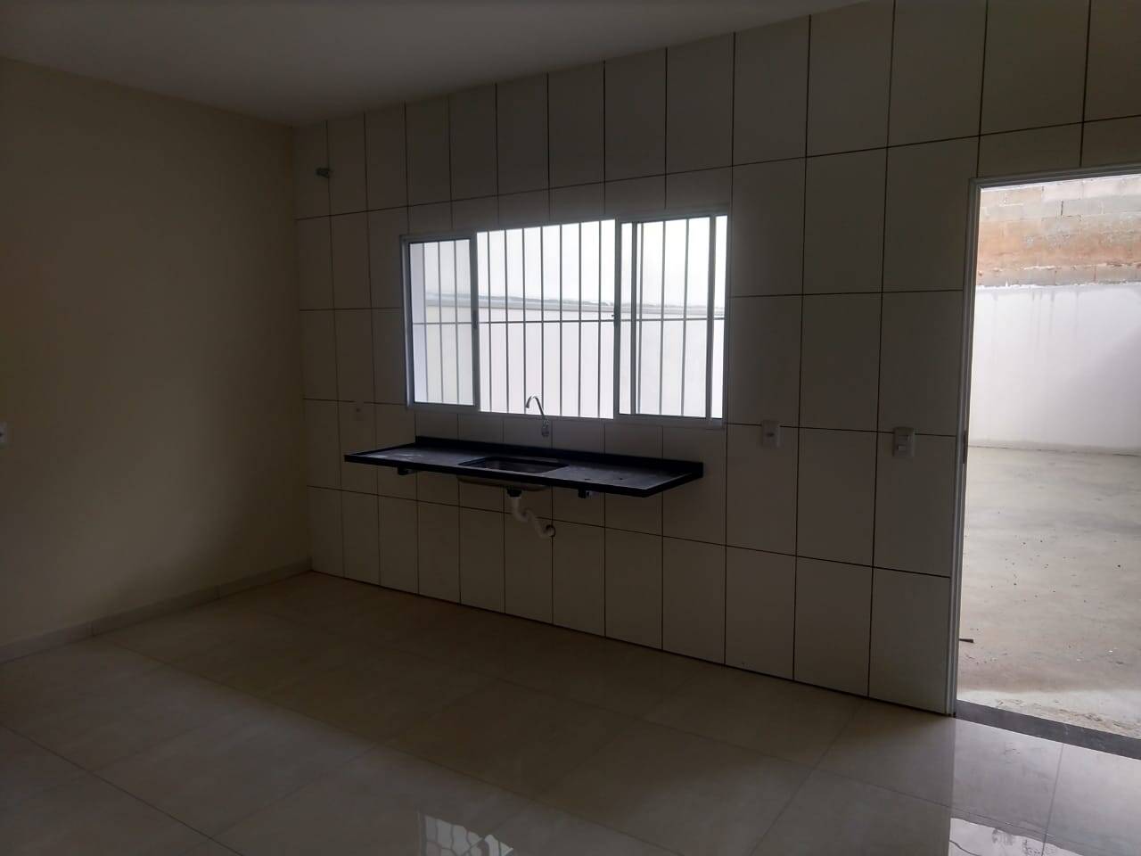 Sobrado à venda com 2 quartos, 110m² - Foto 4