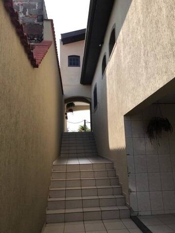 Casa à venda com 3 quartos, 250m² - Foto 15