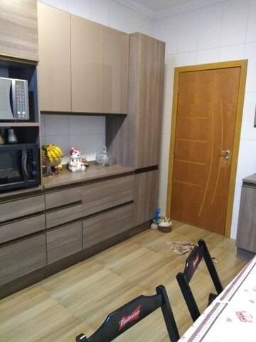 Casa à venda com 2 quartos, 130m² - Foto 7