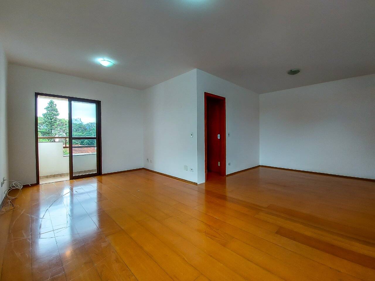 Apartamento à venda com 1 quarto, 70m² - Foto 1