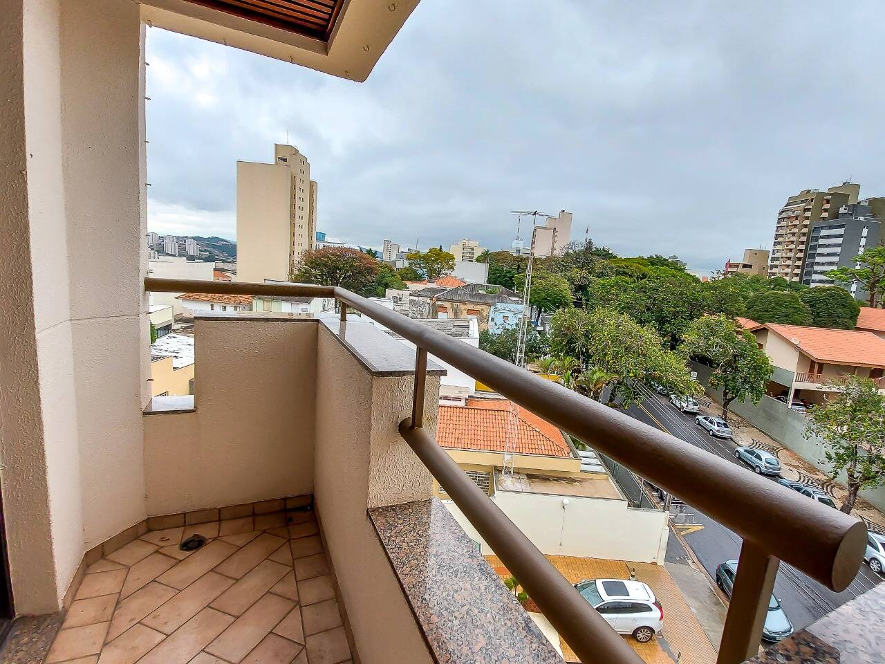 Apartamento à venda com 1 quarto, 70m² - Foto 4