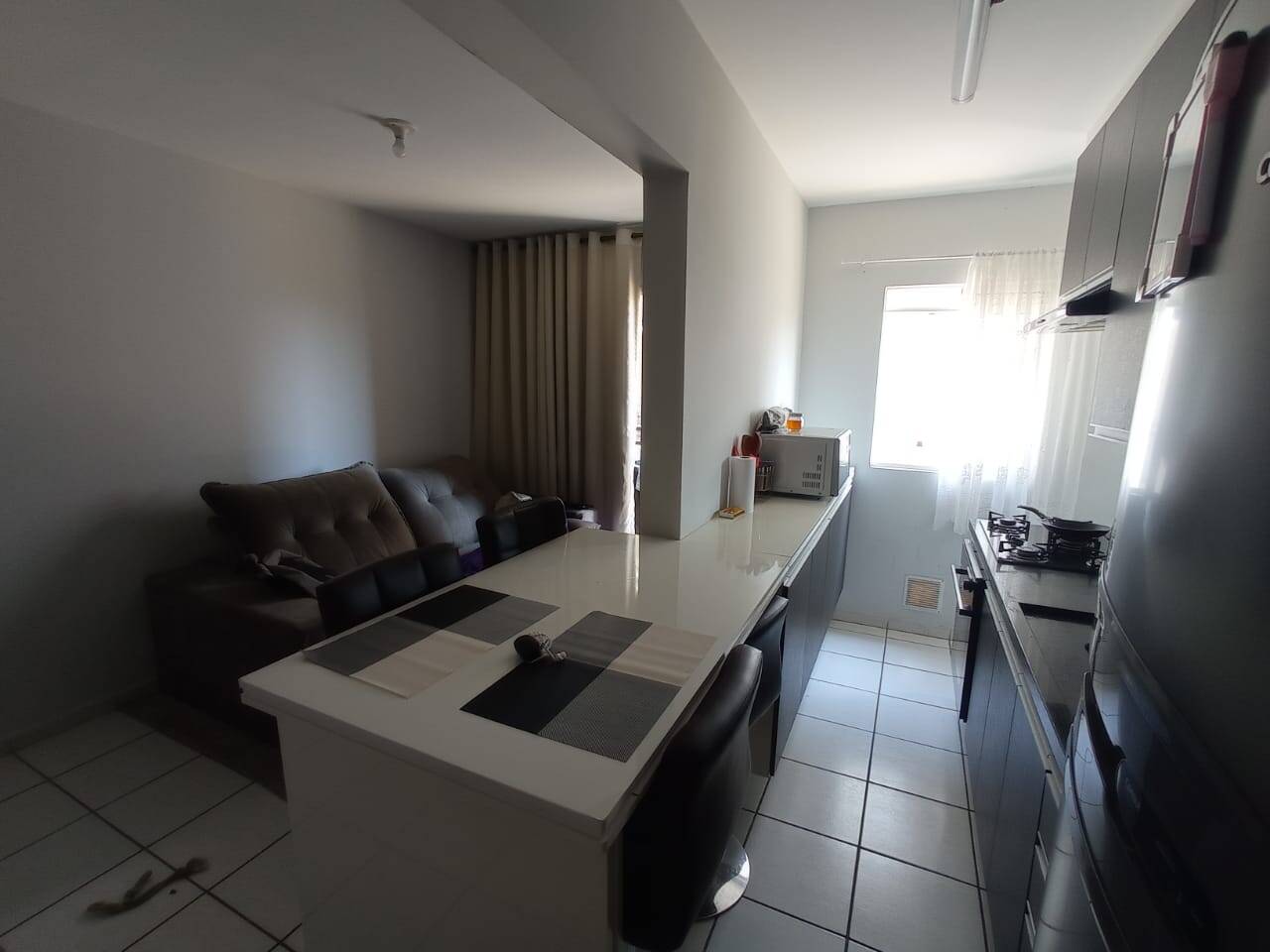 Apartamento à venda com 2 quartos, 60m² - Foto 3