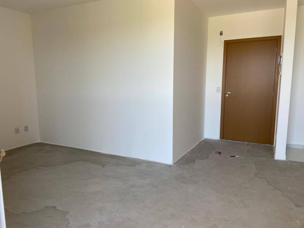 Apartamento à venda com 3 quartos, 77m² - Foto 4