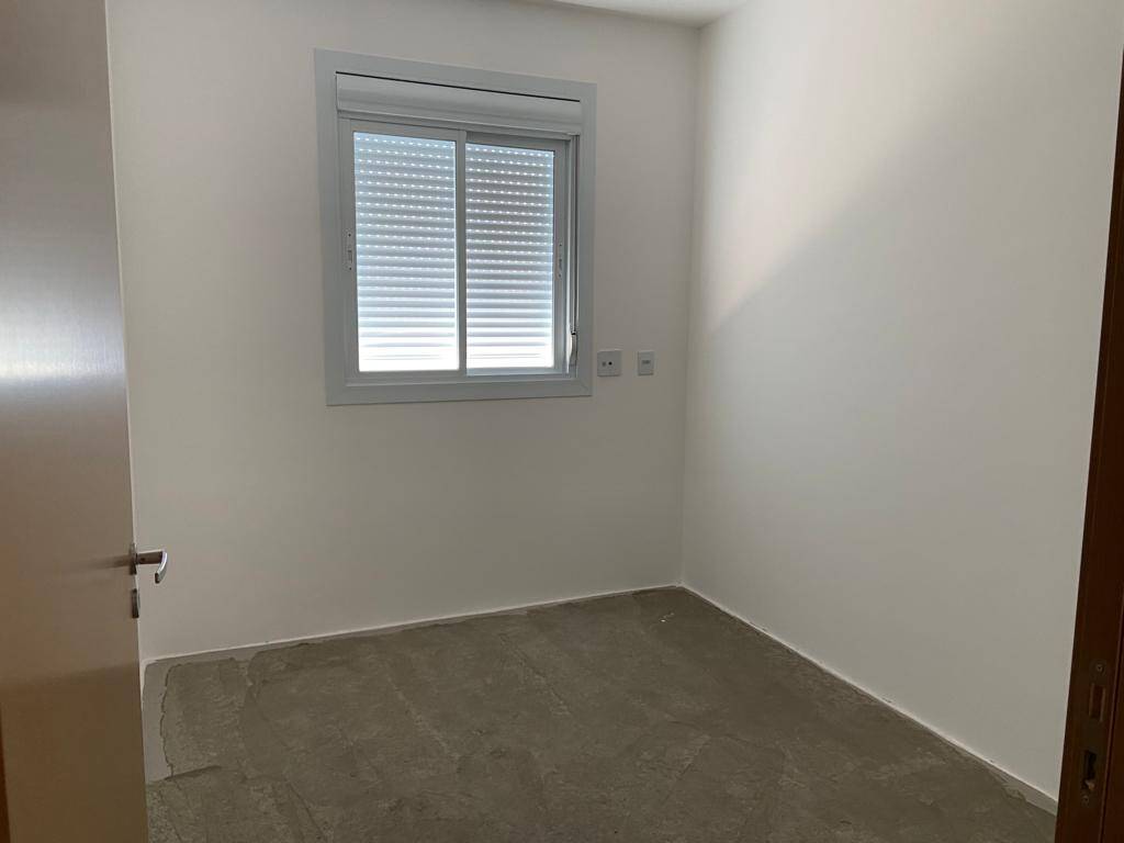 Apartamento à venda com 3 quartos, 77m² - Foto 29