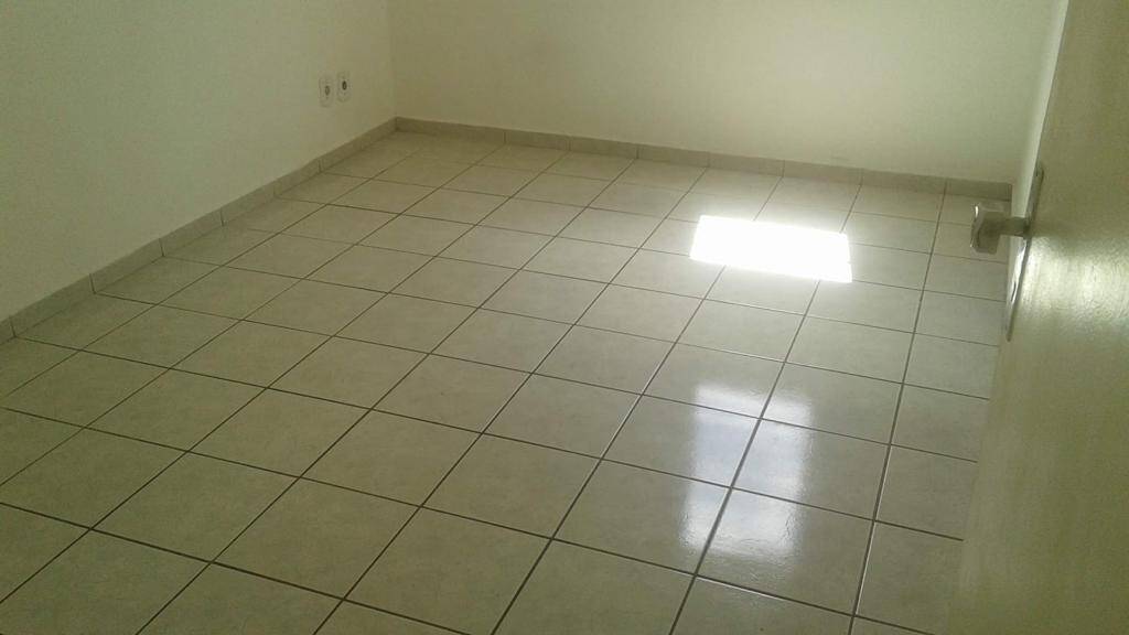 Apartamento à venda com 2 quartos, 117m² - Foto 4