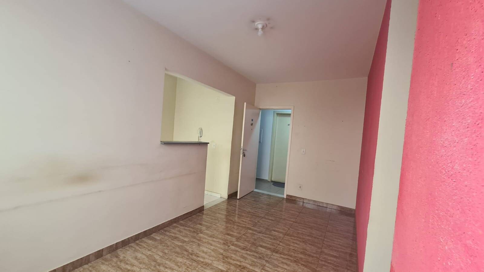 Apartamento à venda com 2 quartos, 50m² - Foto 4