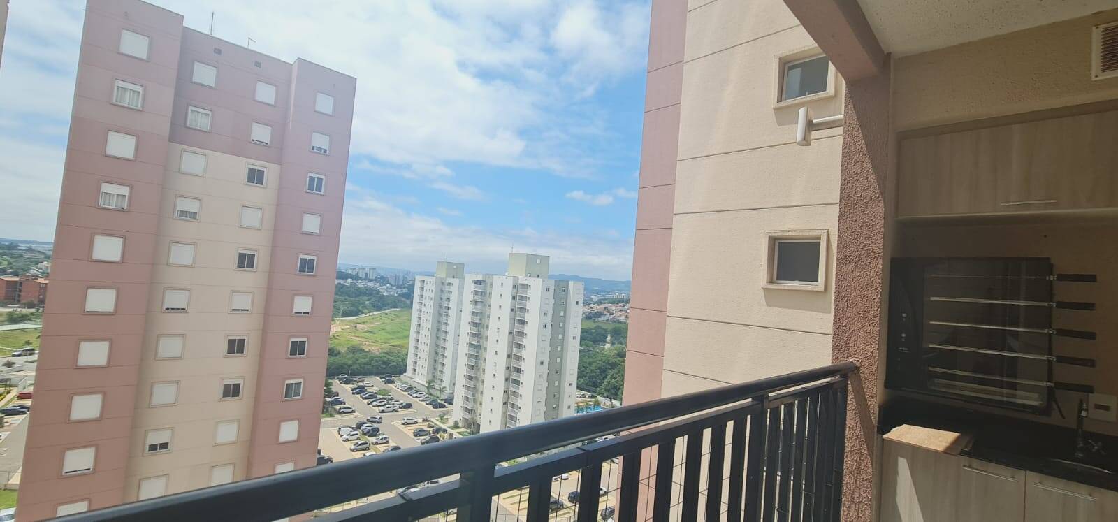 Apartamento à venda com 3 quartos, 77m² - Foto 4