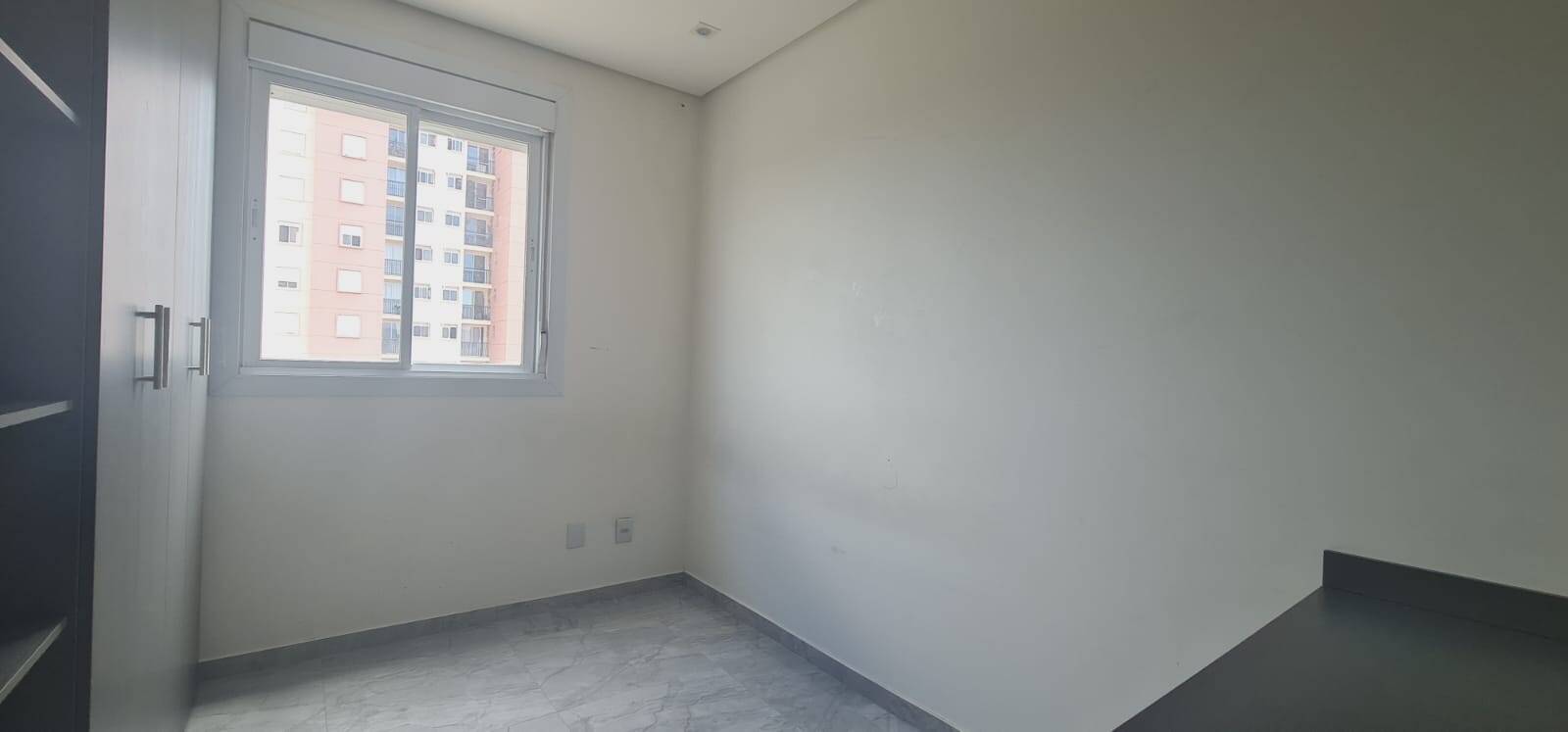 Apartamento à venda com 3 quartos, 77m² - Foto 9