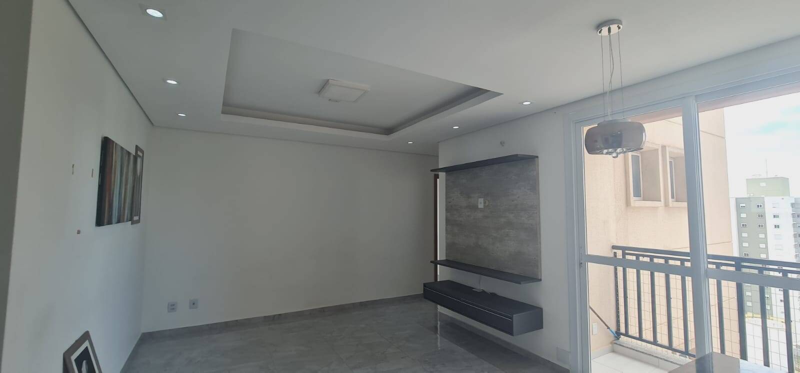 Apartamento à venda com 3 quartos, 77m² - Foto 3