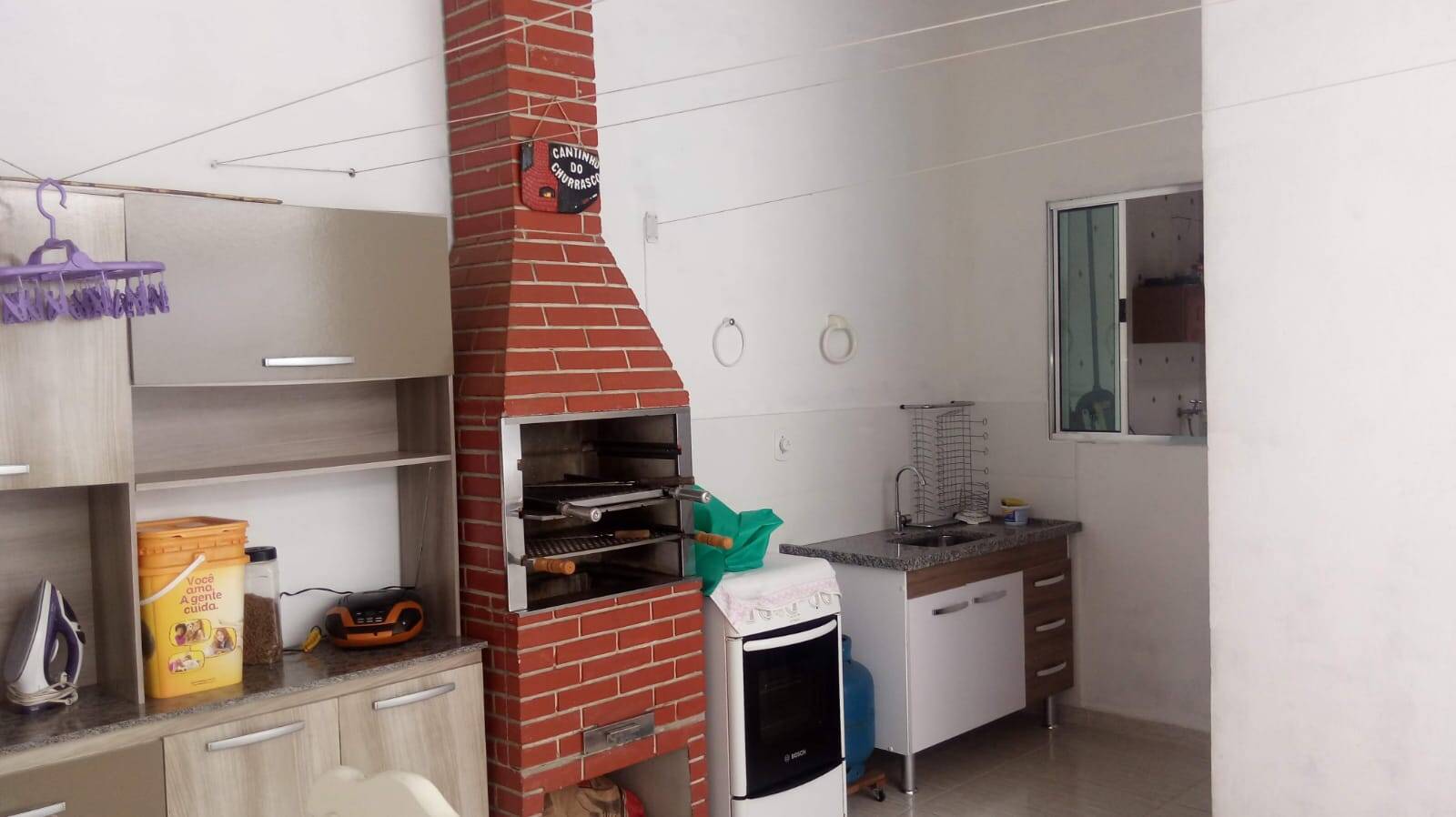 Casa à venda com 2 quartos, 82m² - Foto 2