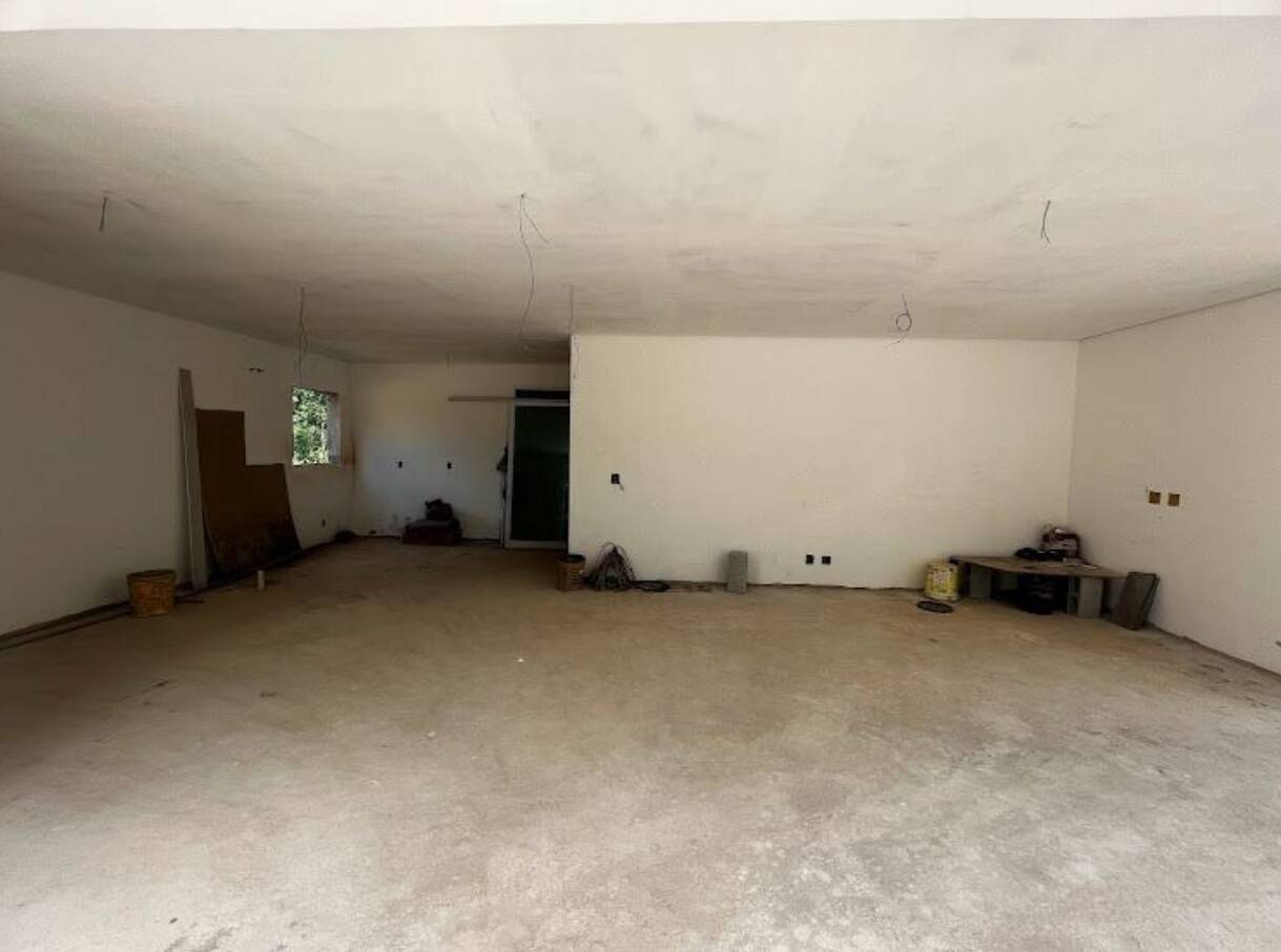 Casa de Condomínio à venda com 4 quartos, 380m² - Foto 4