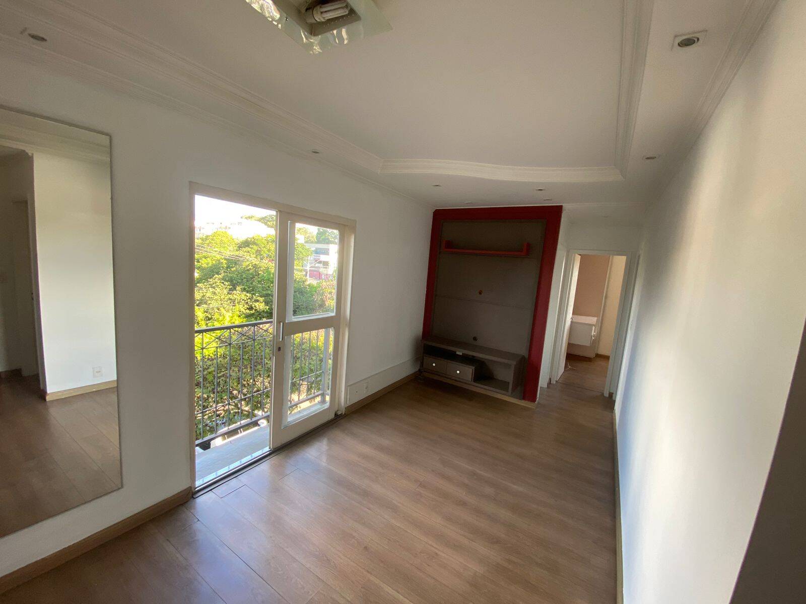 Apartamento à venda com 2 quartos, 56m² - Foto 3