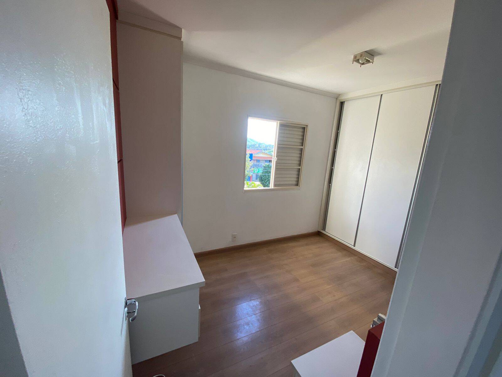 Apartamento à venda com 2 quartos, 56m² - Foto 12