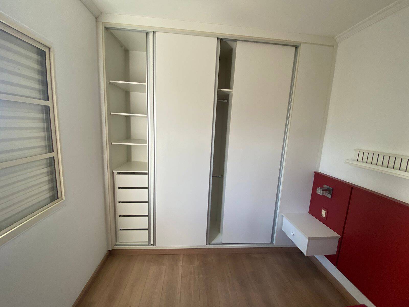 Apartamento à venda com 2 quartos, 56m² - Foto 11