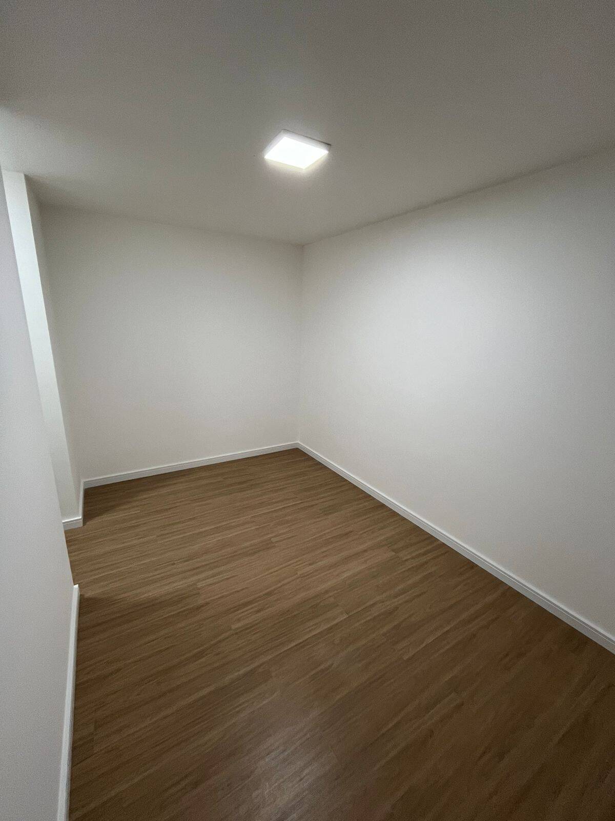 Apartamento à venda com 2 quartos, 64m² - Foto 15