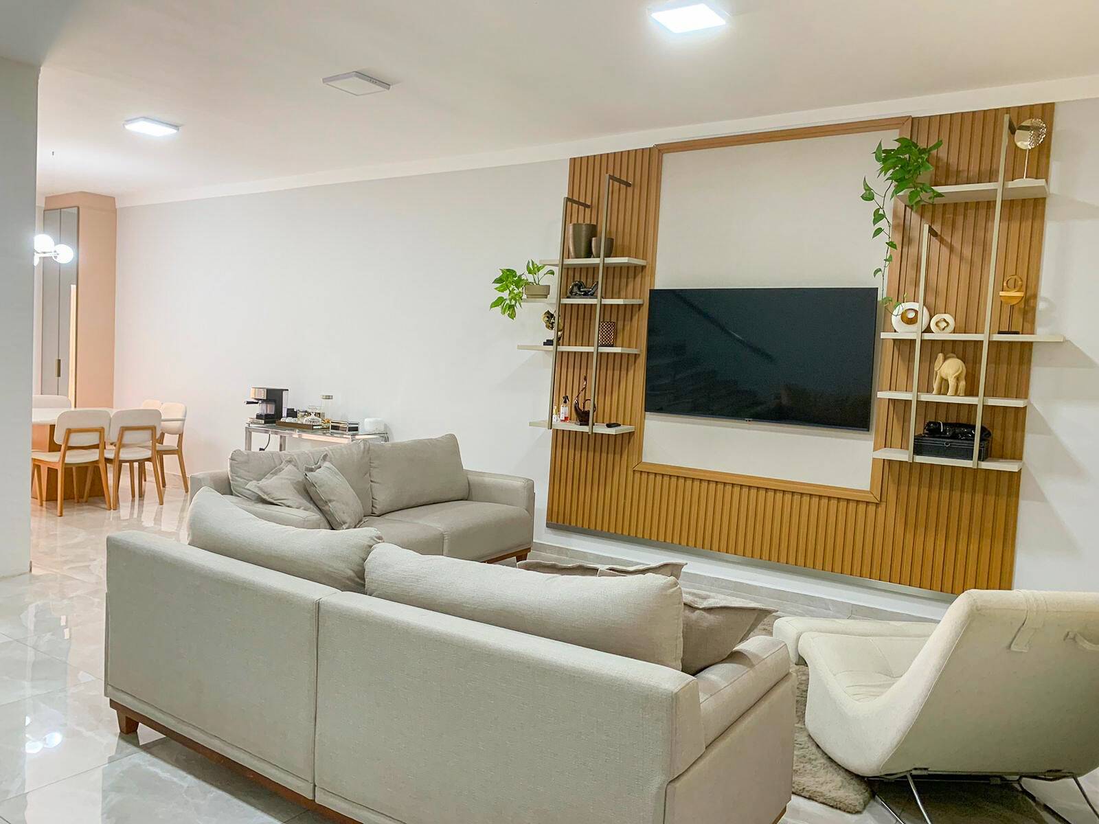 Sobrado à venda com 3 quartos, 150m² - Foto 1