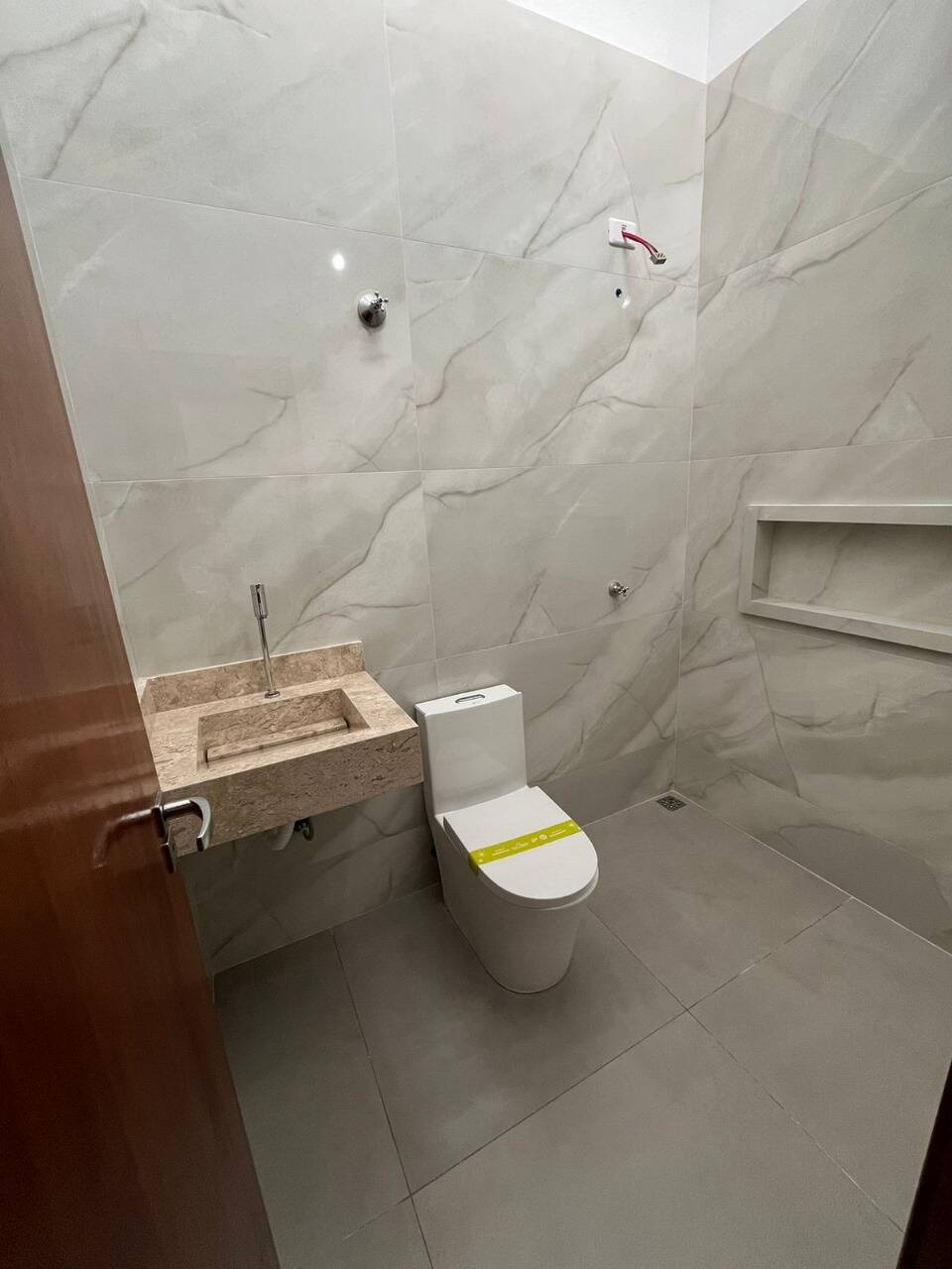 Casa à venda com 3 quartos, 91m² - Foto 15