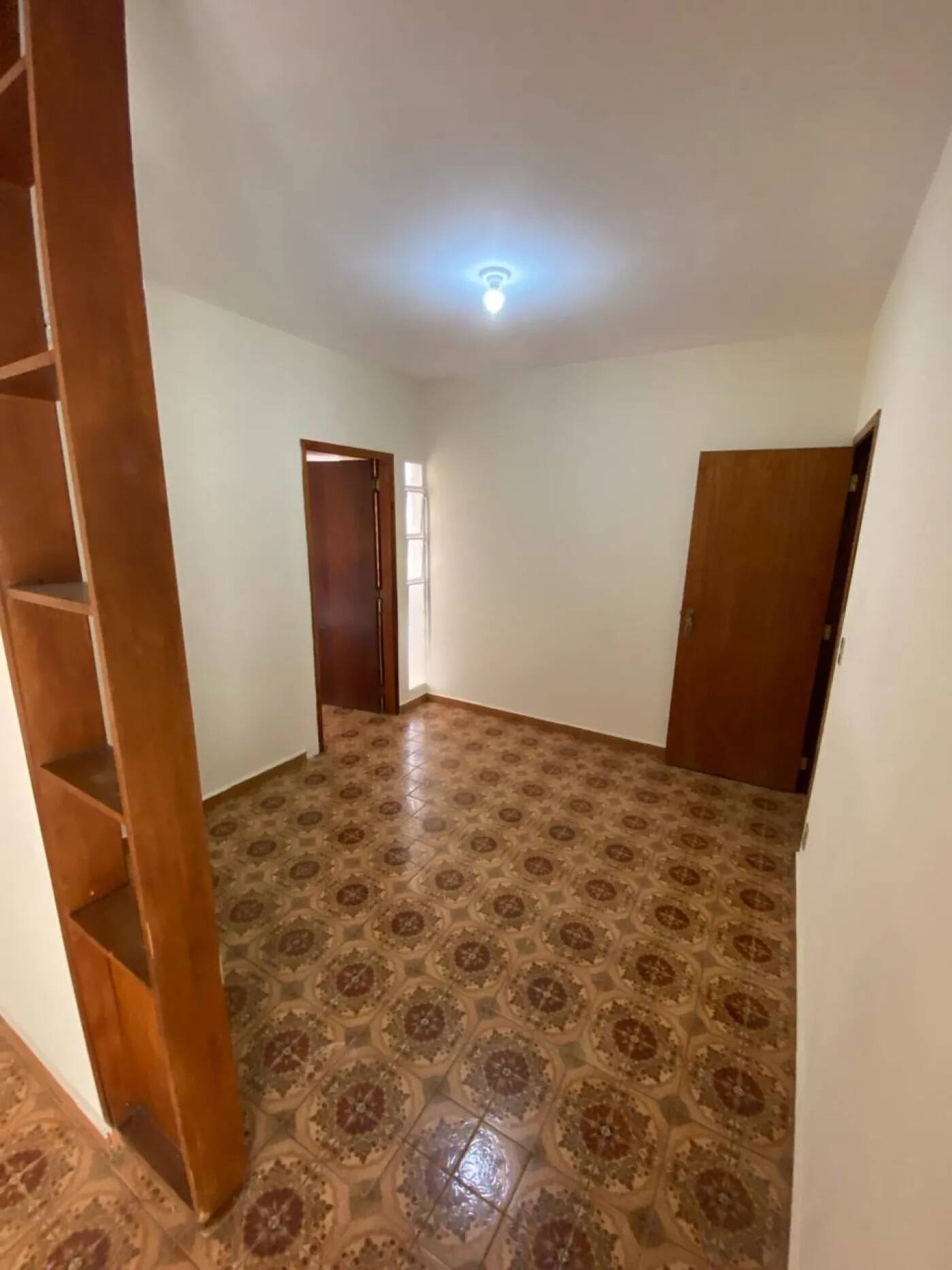 Casa à venda com 3 quartos, 120m² - Foto 3