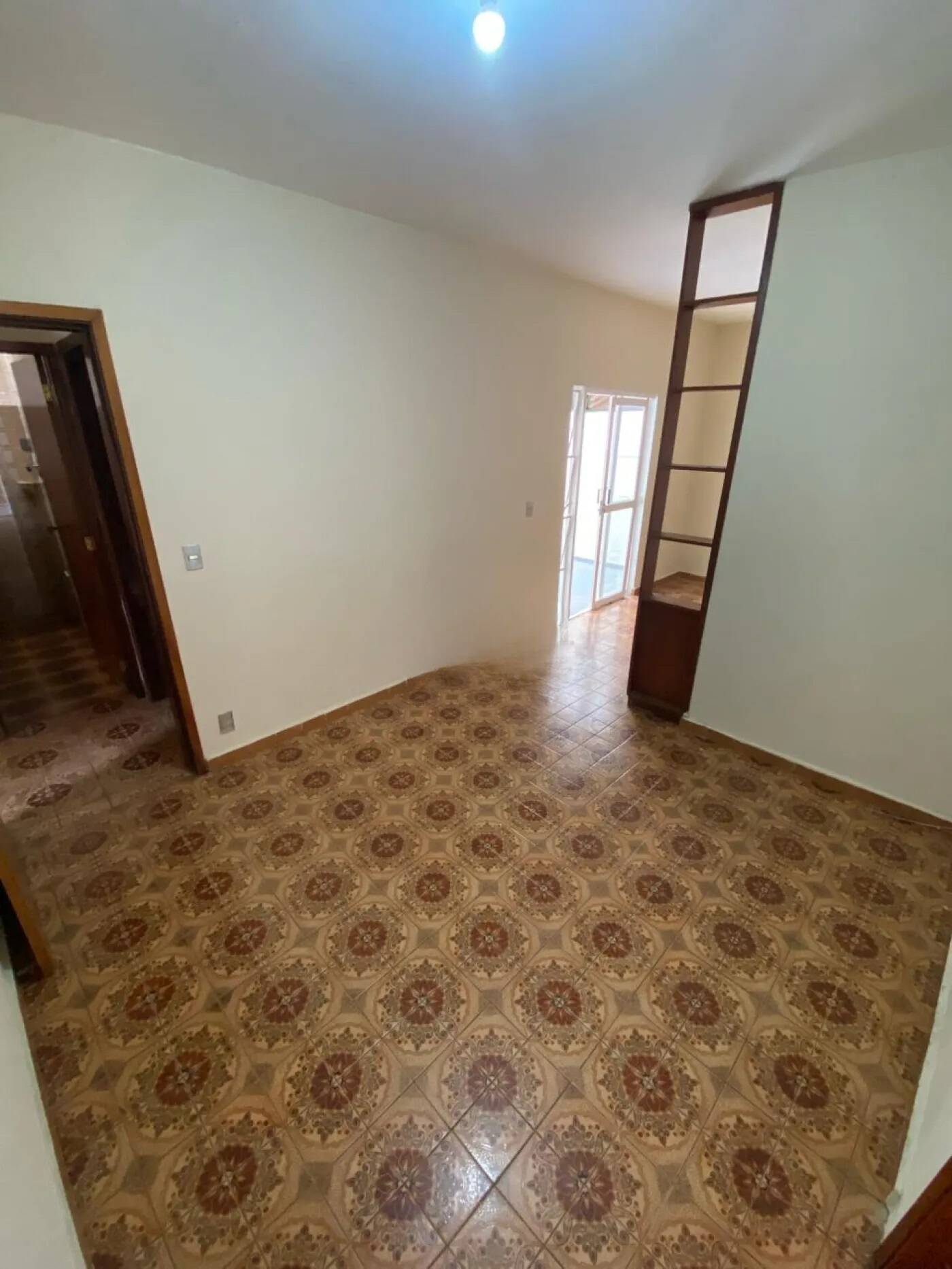 Casa à venda com 3 quartos, 120m² - Foto 5