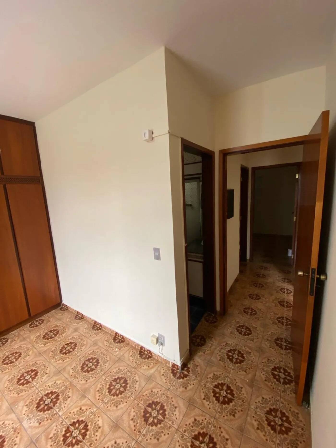 Casa à venda com 3 quartos, 120m² - Foto 10