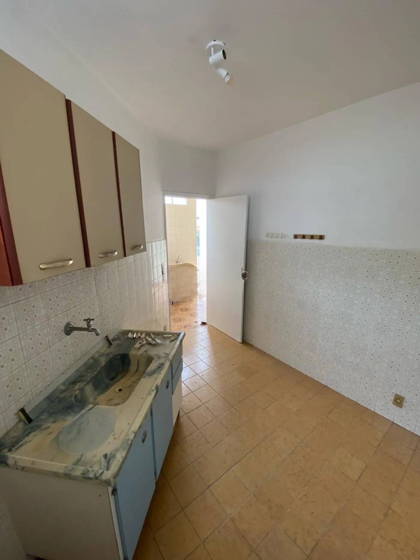 Casa à venda com 3 quartos, 120m² - Foto 13