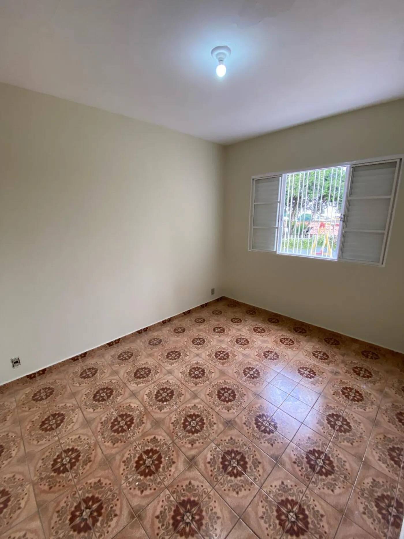 Casa à venda com 3 quartos, 120m² - Foto 16