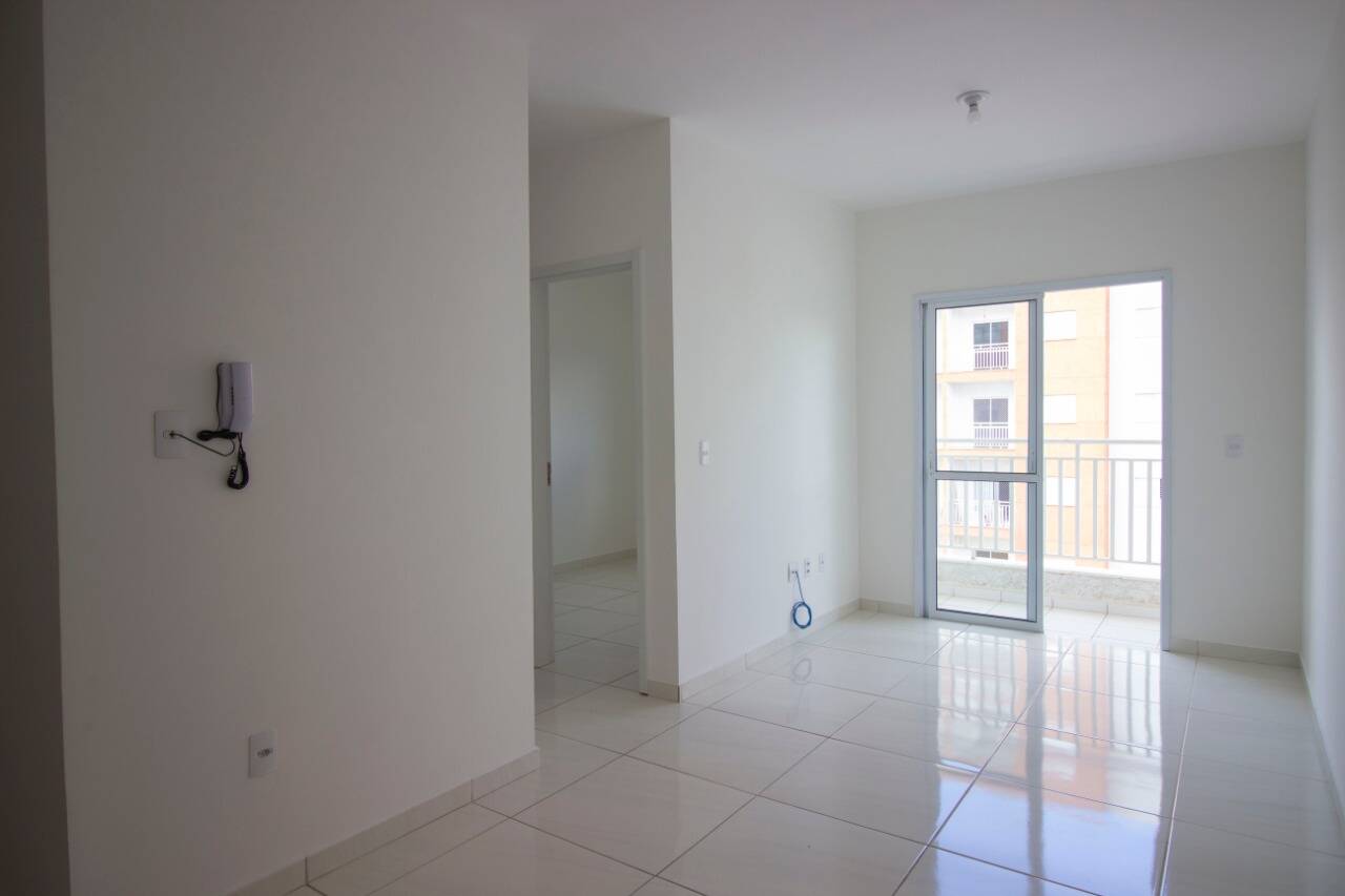 Apartamento à venda com 2 quartos, 56m² - Foto 1