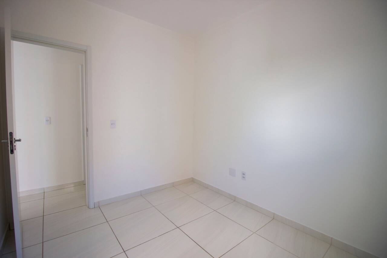 Apartamento à venda com 2 quartos, 56m² - Foto 8