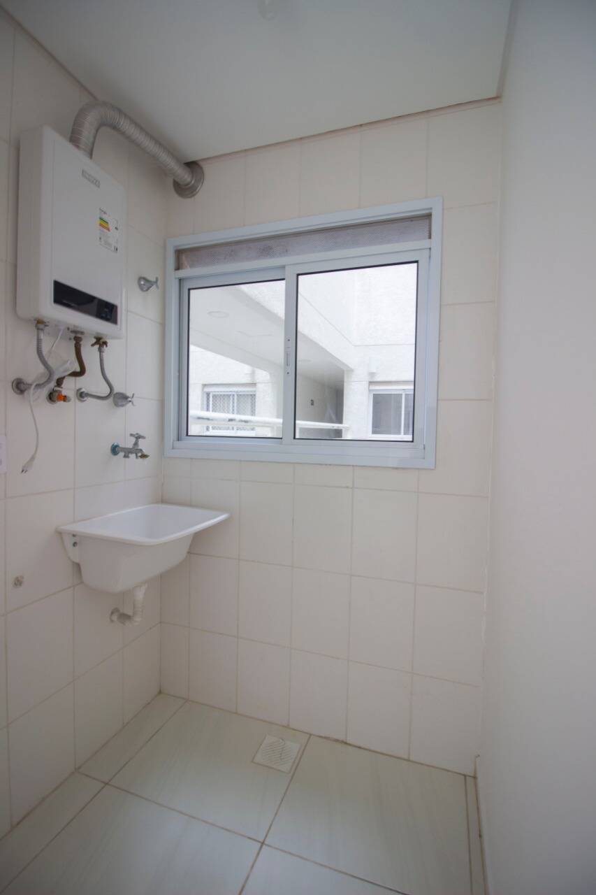 Apartamento à venda com 2 quartos, 56m² - Foto 14