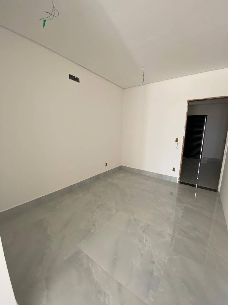 Casa à venda com 4 quartos, 261m² - Foto 11