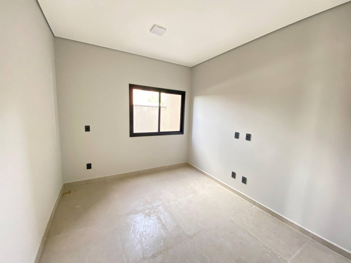 Casa à venda com 3 quartos, 238m² - Foto 22